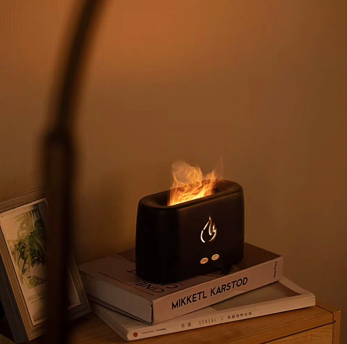 Classic Flame Ultrasonic Humidifying Essential Oil Diffuser – Fire Effect, Ultra-Quiet 20dB